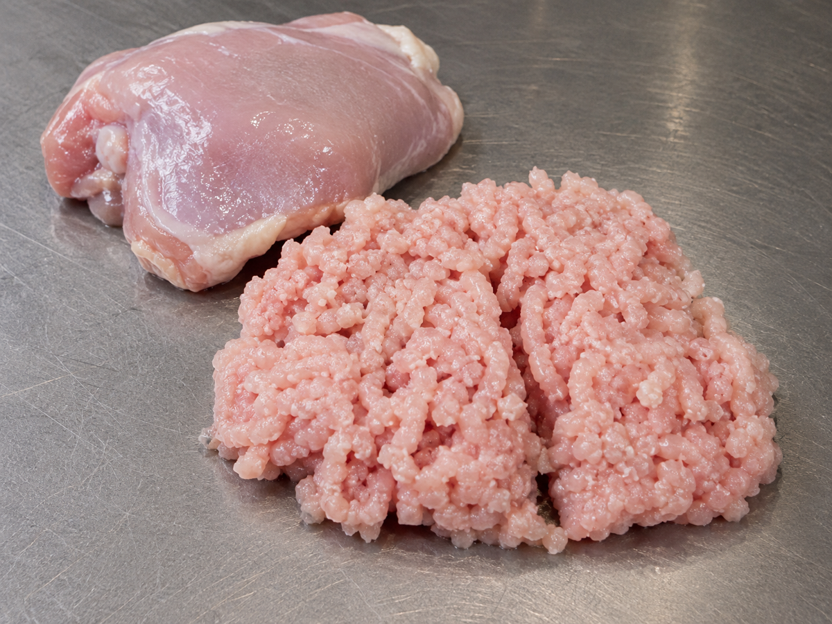 Fresh Chicken Thigh Mince, 500g - 1kg